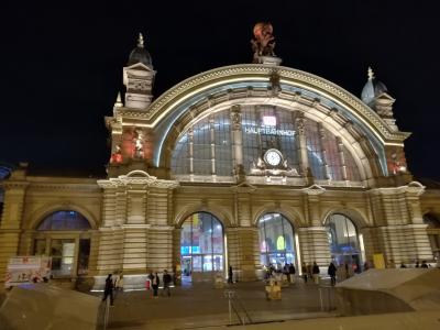 立派な中央駅