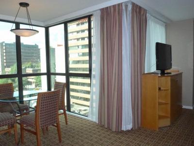 ダイニングとリビングの位置関係、テレビはリビングのものです