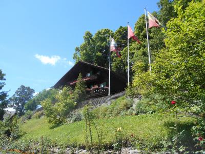 坂の上のホテル