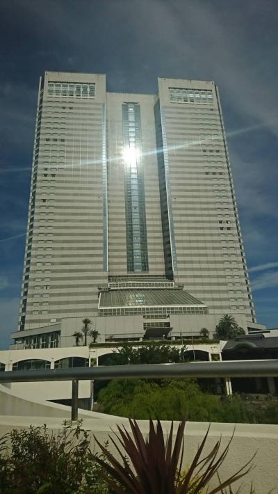 ホテルでのんびり景色を楽しむ