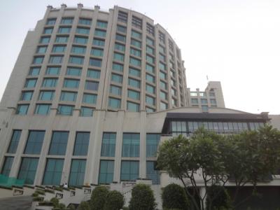 立派な良いホテルです