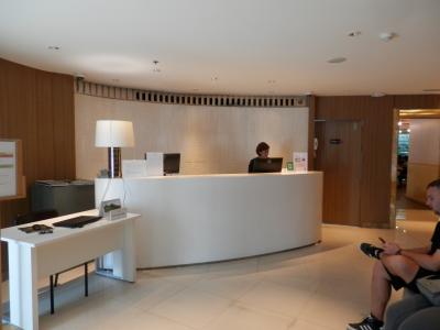 フロントデスク