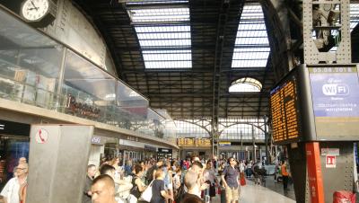 ミラノ中央駅　危険　スリ　集団　遭遇