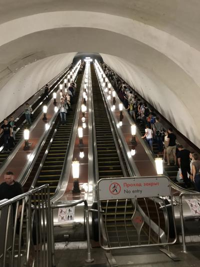 駅が広い