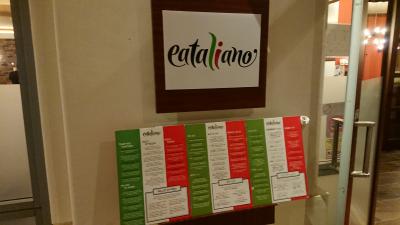 ピザやワインが美味しかったです。