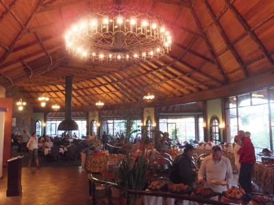 開放的なレストランです