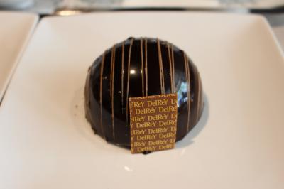 チョコレートもケーキもおすすめです