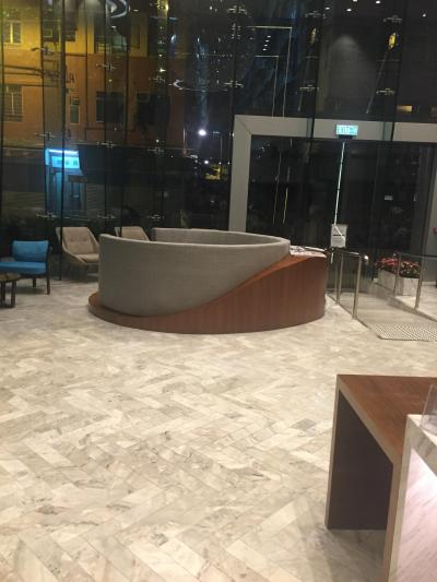 ハイカラなロビー