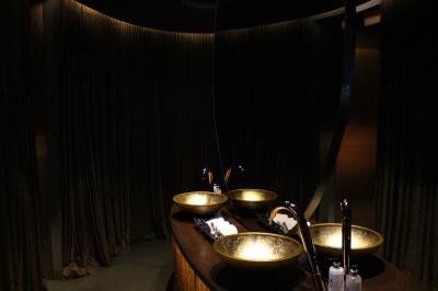 フロント奥のトイレ