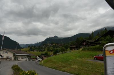 近くのグリンデルワルト行きバス停