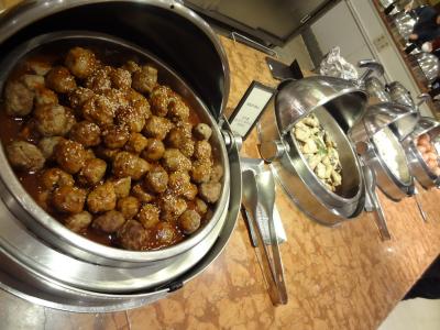 ブッフェ式の朝食　メニューの種類は多いほうです