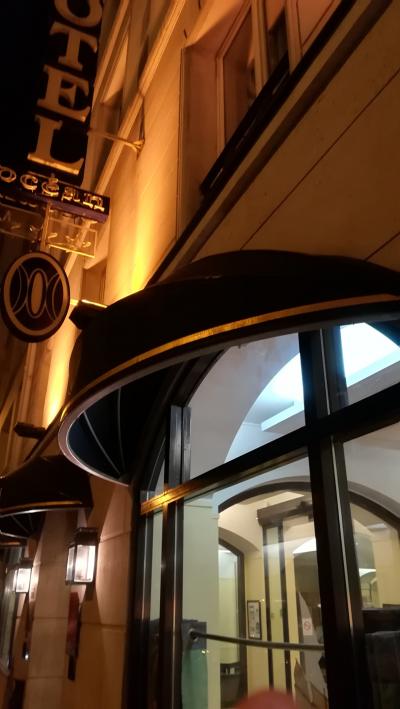 駅から少し歩けばすぐです。