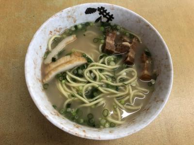 メリハリのある八重山そば