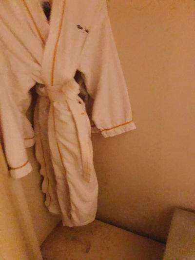 下に金庫もあり