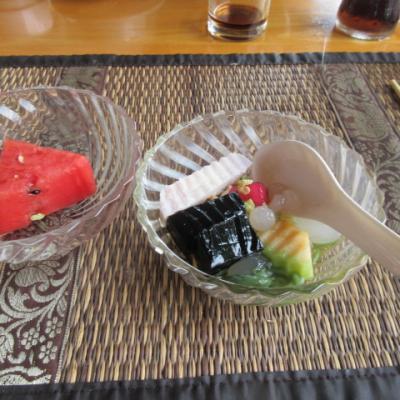 デザートも種類多し