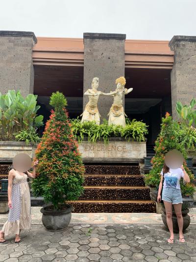 ホテルエントランス