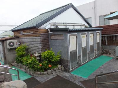 シャワー室
