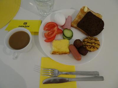 今日の朝食です。