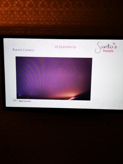 ライブカメラで空の様子を２４時間テレビで見られます。