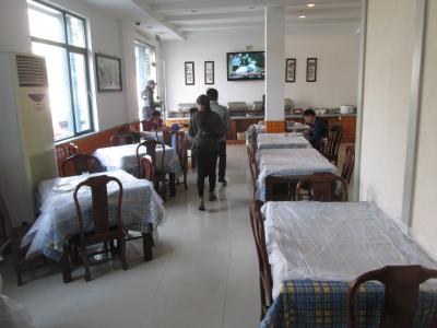 レイクサイド ホリデー イン ホテル