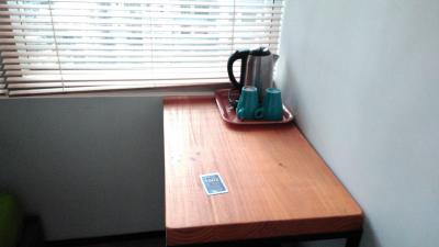 スーツケースは広げられない