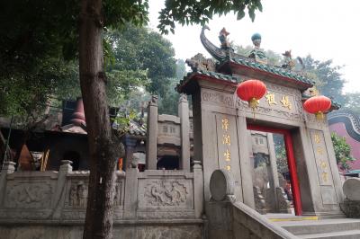 アトラクション感覚で参拝できます。