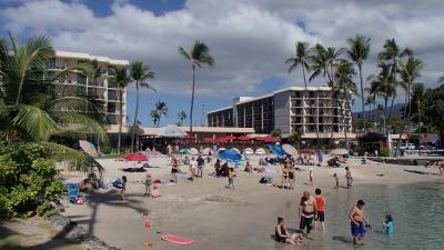 街に近く、ビーチも楽しめるホテル