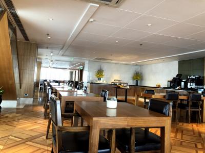 クラブラウンジ