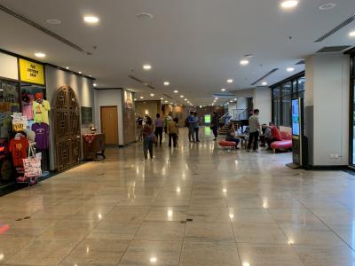 ロビーラウンジ