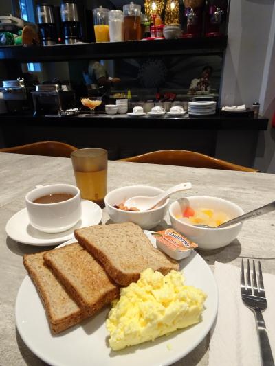 ある日の朝食です。