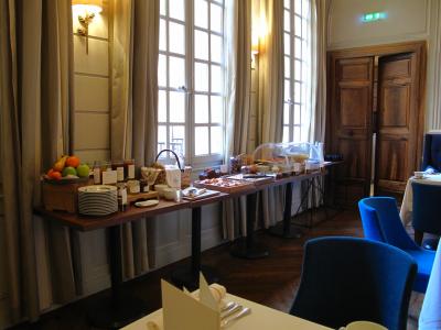 朝食（２５ユーロ）