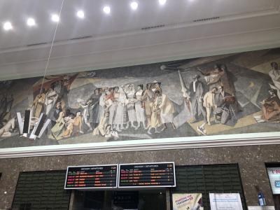 東欧の雰囲気がある駅です