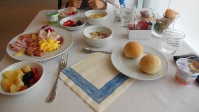 日本のホテルではでないシリアルの食べ比べができました