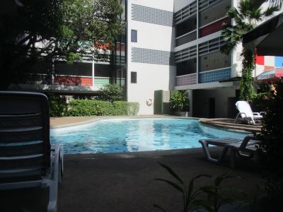 レトロアシス ホテル