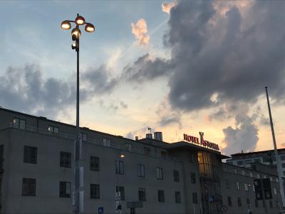 コペンハーゲン中央駅からすぐ見えます