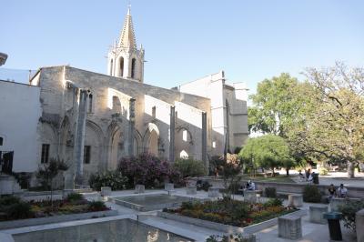 目抜き通りのすぐそば！