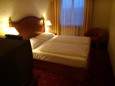 ベッドが柔らかすぎる