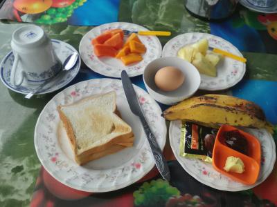 朝食