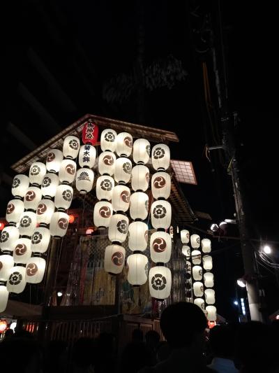 夜の鉾も最高にきれい