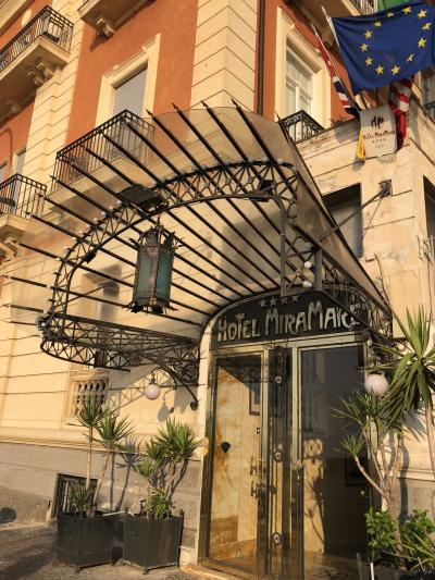 オーシャンビューの朝食