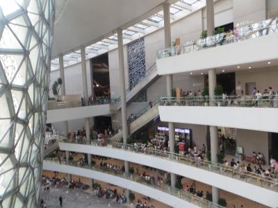 恐竜と化石の展示が圧巻です！自然科学好きならぜひ。