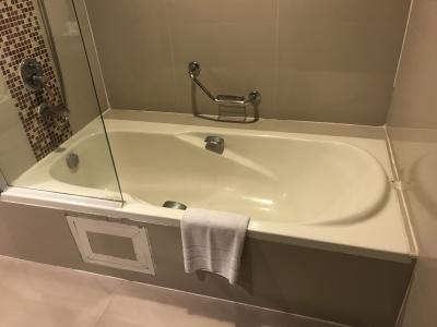 シャワー・バスルーム