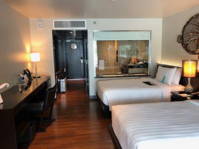 ジュニアスイートと言えない狭さ