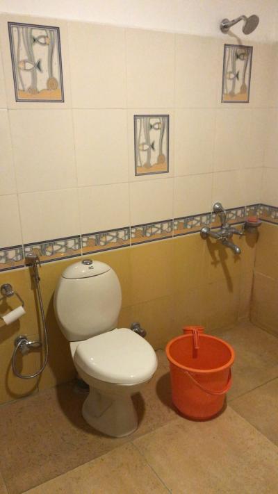 トイレとシャワー