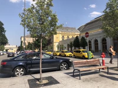 雰囲気のある駅です