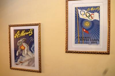 階段室に飾ってあった絵