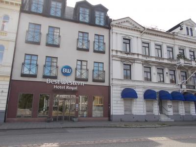 正面の様子です。