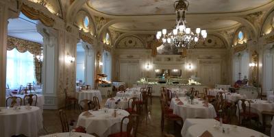 メインダイニング