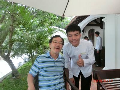 ウェイターさんと