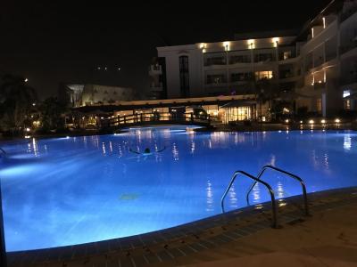 大エジプト博物館前の快適なホテル